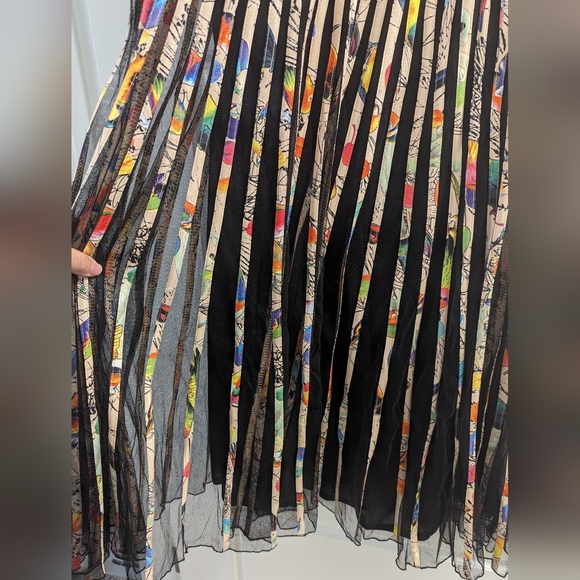 ✨HOST PICK✨ Champaign Sleeveless Pleated Dress - Picture 2 of 6